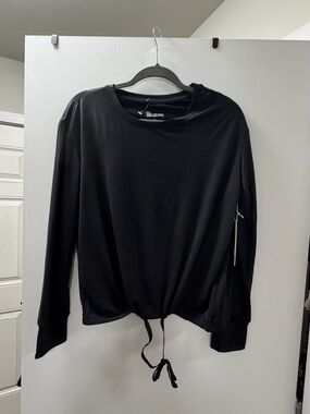 Black Long-Sleeve Drawstring Hem Tee